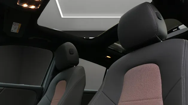 Mercedes-Benz EQA 350 4MATIC "Excellence Edition"