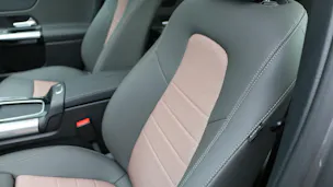 Mercedes-Benz EQA 350 4MATIC "Excellence Edition"
