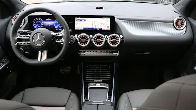 Mercedes-Benz EQA 350 4MATIC "Excellence Edition"