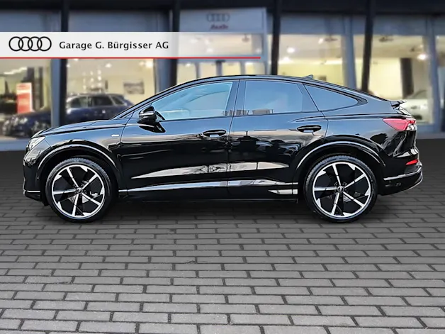 Audi Q4 Sportback e-tron 45 Attraction quattro Mythosschwarz Metallic