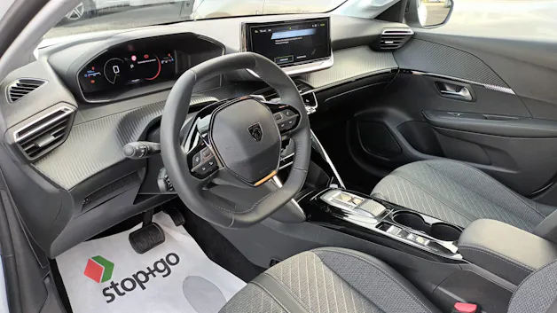Peugeot 208 1.2 MHEV 110 Allure