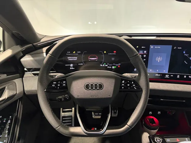 Audi A6 Avant e-tron quattro