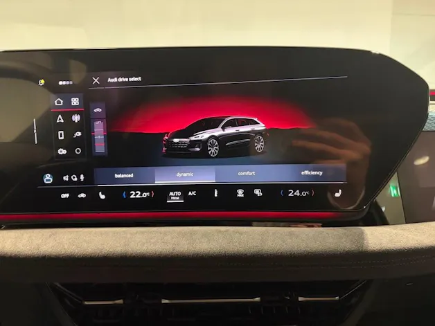 Audi A6 Avant e-tron quattro