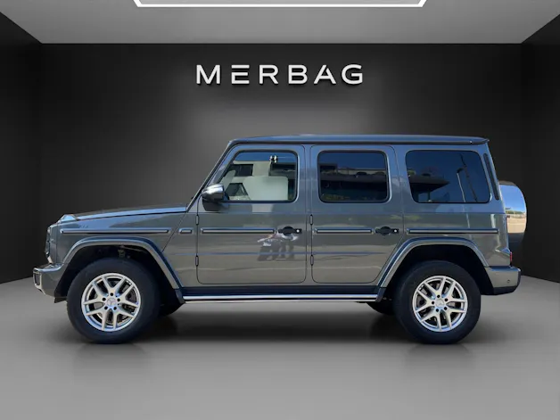 Mercedes-Benz G 500 9G-Tronic