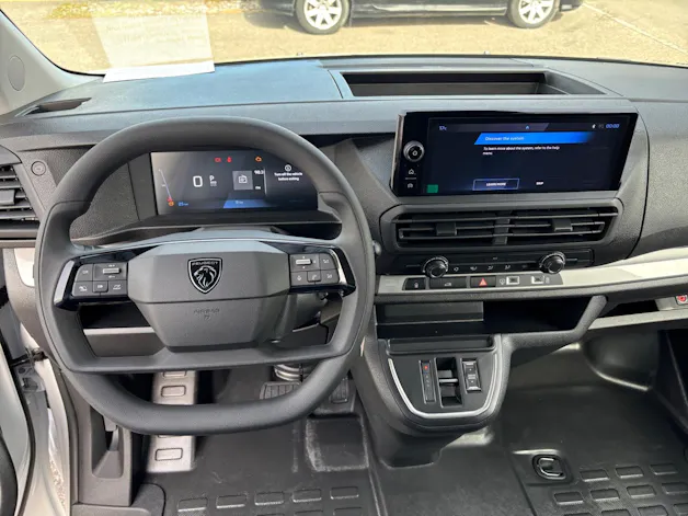 Peugeot Expert 2.2 BlueHDi 150 S&S Standard EAT8