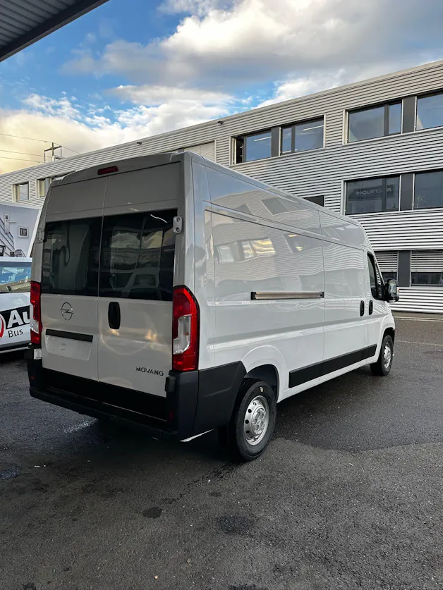 Opel Movano 2.2 d 3,5t L3H2 Essentia