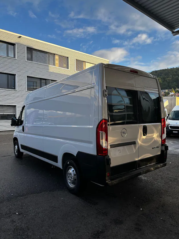 Opel Movano 2.2 d 3,5t L3H2 Essentia
