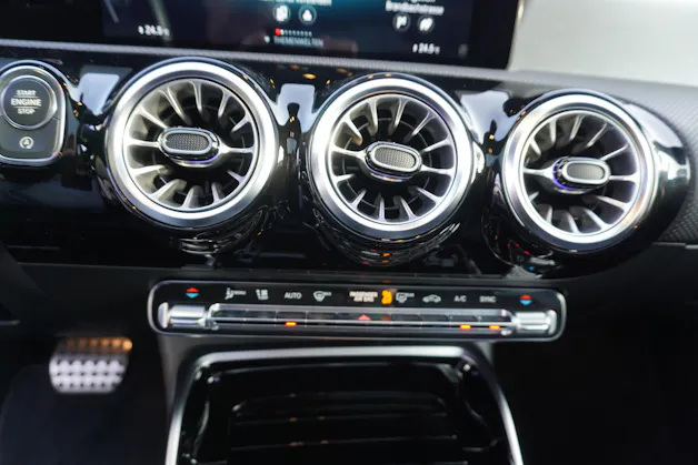 Mercedes-Benz A 35 AMG 4Matic Speedshift