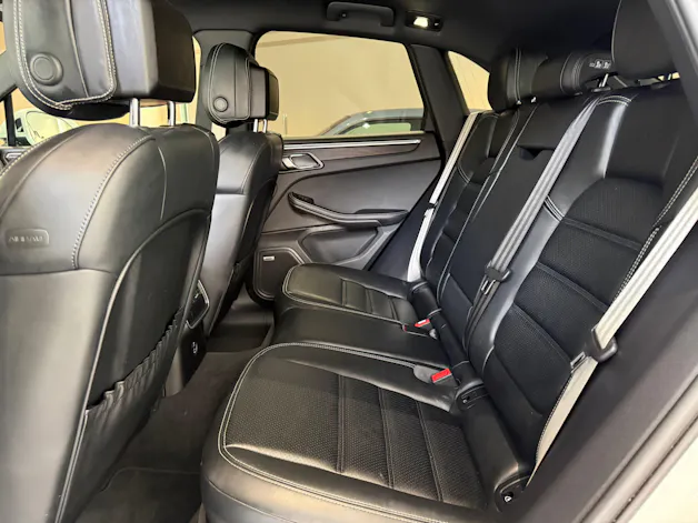 Porsche Macan GTS PDK