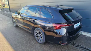 Škoda Octavia Combi 2.0 TSI DSG Sport Line 4x4