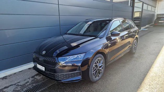 Škoda Octavia Combi 2.0 TSI DSG Sport Line 4x4