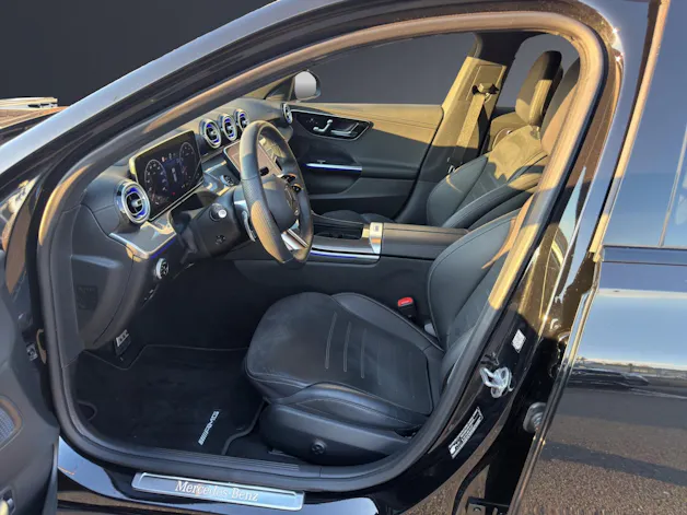 Mercedes-Benz C 200 T 4Matic AMG Line