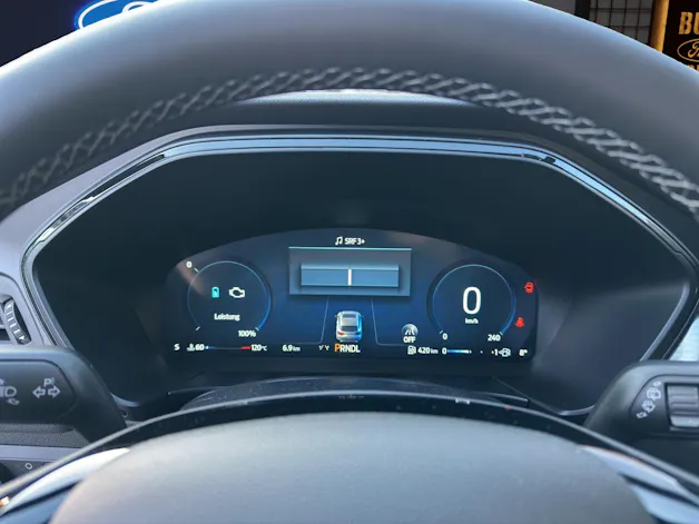 Ford Kuga 2.5i FHEV FULL-HYBRID 183 PS Sound Edition 4x4 AUTOMAT