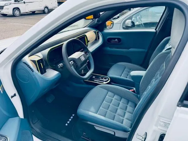 Fiat Grande Panda MHEV La Prima