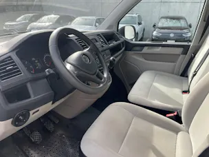 VW T6.1 2.0 TDI Entry