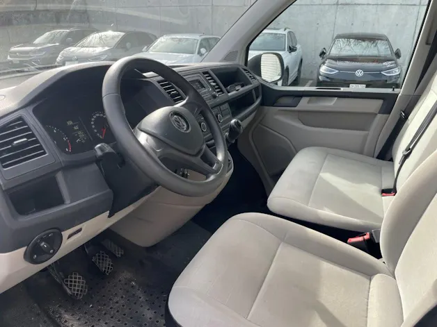 VW T6.1 2.0 TDI Entry