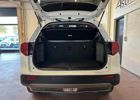 image du véhicule 8 image du véhicule 8