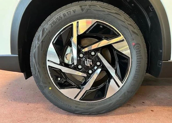 image du véhicule 6 image du véhicule 6