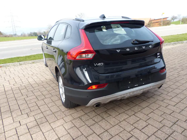 Volvo V40 Cross Country T4 2.0 AWD Summum Geartronic