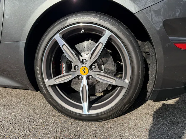 Ferrari California 3.9 V8 T