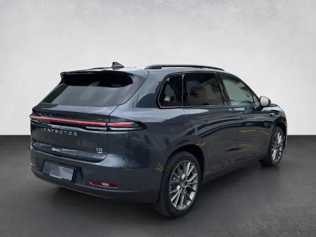 Leapmotor C10 EV AWD