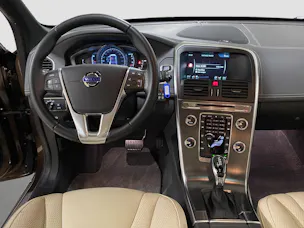 Volvo XC60 2.5 T5 Summum AWD