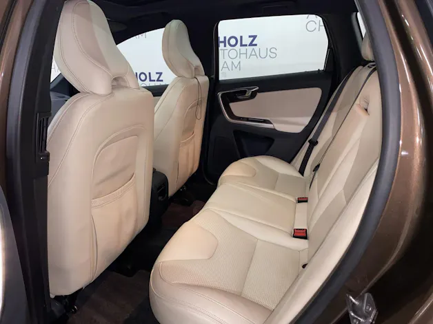 Volvo XC60 2.5 T5 Summum AWD