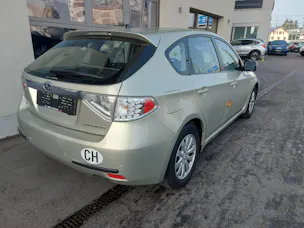 Subaru Impreza Wagon 2.0