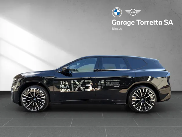 BMW iX3 50 xDrive