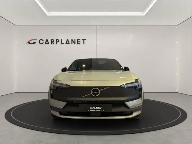 Volvo EX30 CC E60 Twin Performance AWD