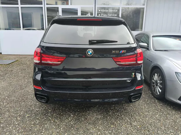 BMW X5 M50d
