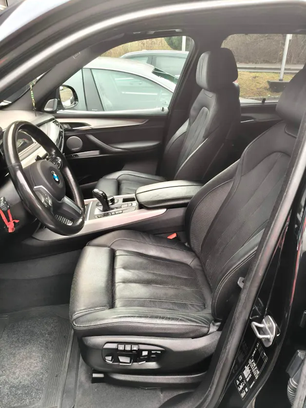 BMW X5 M50d
