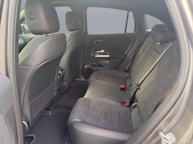 Mercedes-Benz EQA 300 AMG Line 4matic