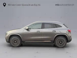 Mercedes-Benz EQA 300 AMG Line 4matic