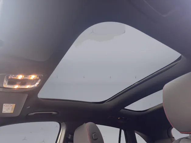 Mercedes-Benz EQA 300 AMG Line 4matic