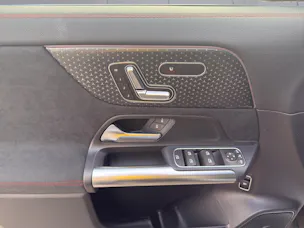 Mercedes-Benz EQA 300 AMG Line 4matic