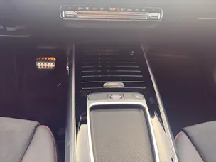 Mercedes-Benz EQA 300 AMG Line 4matic