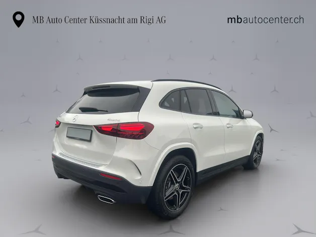 Mercedes-Benz GLA 250 Swiss Star AMG Line 4matic