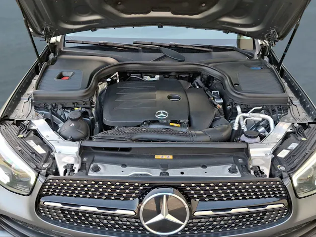 Mercedes-Benz GLC 300 AMG Line 4m