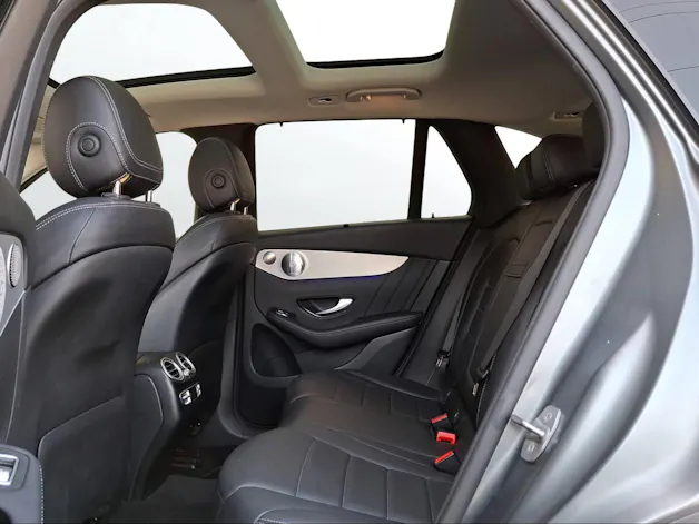 Mercedes-Benz GLC 300 AMG Line 4m