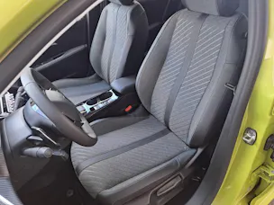 Peugeot 208 1.2 Hybrid 110c Allure (8 ans de garantie)