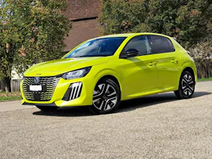 Peugeot 208 1.2 Hybrid 110c Allure (8 ans de garantie)