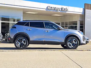 Peugeot 2008 1.2 Hybrid 145cv Allure (8 ans de garantie)