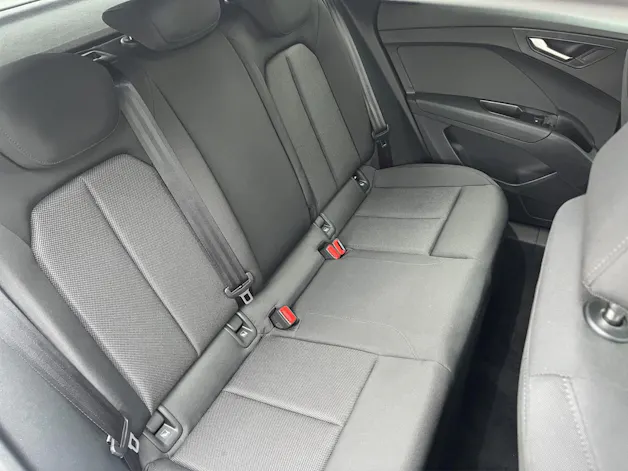 Audi Q4 e-tron 45 quattro