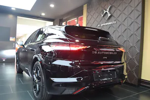 DS Automobiles No4 1.6 E-Tense Performance Line