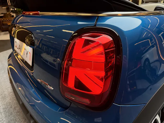 Mini Cabrio F57 2.0i John Cooper Works SAG