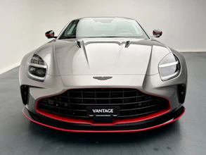 https://vehicle.imgix.net/4220391/2a9f4f1f-b578-4494-88d0-dbfefccff584.jpeg