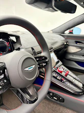 https://vehicle.imgix.net/4220391/799a412e-1a23-4459-b7c9-9c036ebe80ab.jpeg