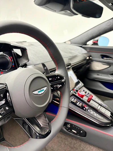 image du véhicule ASTON MARTIN VANTAGE S