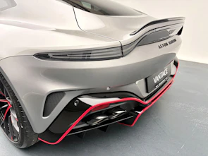 image du véhicule ASTON MARTIN V8 Vantage Coupé 4.0 S V8 Bi-Turbo by "Q"